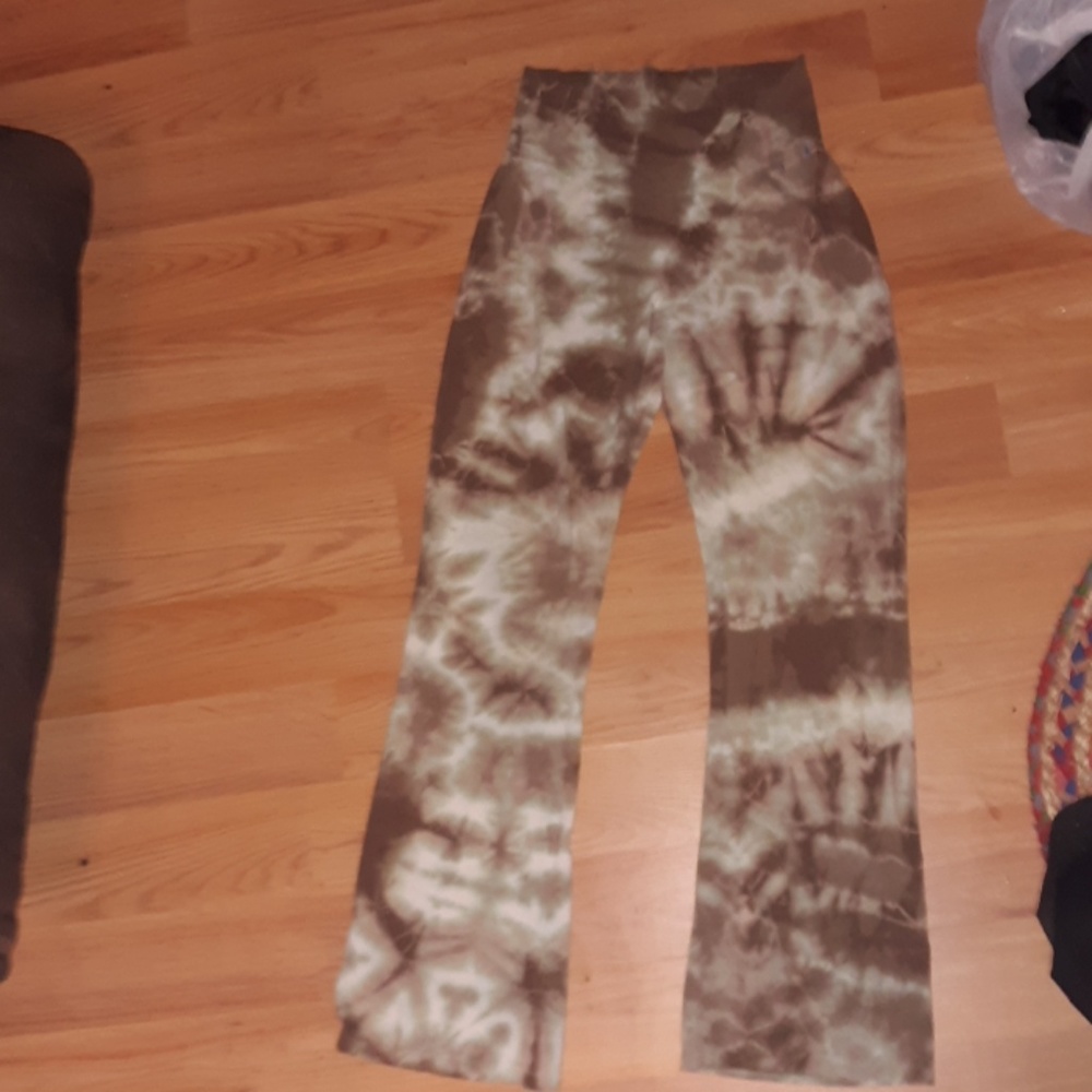 Zinnias yoga pants